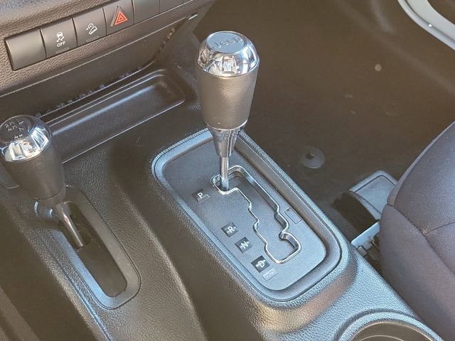 Used 2018 Jeep Wrangler Willys Wheeler image 25