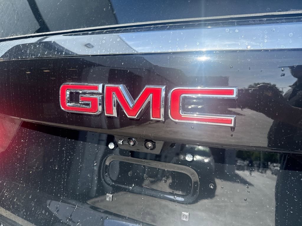 New 2026 GMC Yukon Elevation w/ Elevation Premium Package AWD/4WD image 28