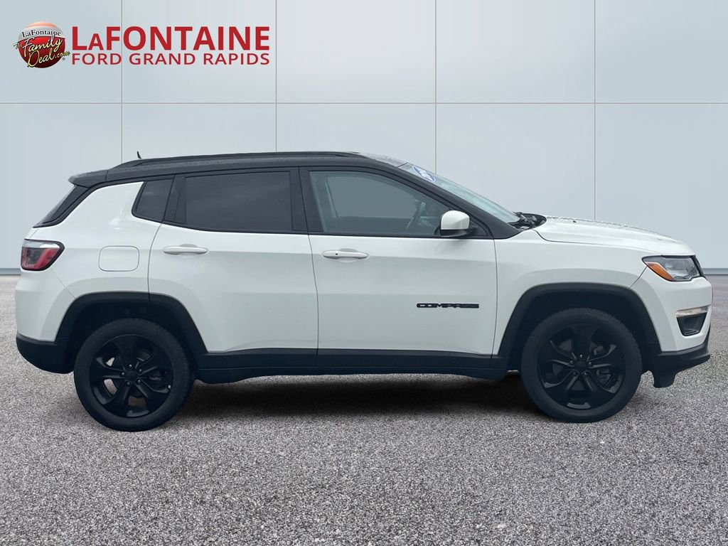 Used 2018 Jeep Compass Altitude w/ Popular Equipment Group image 8