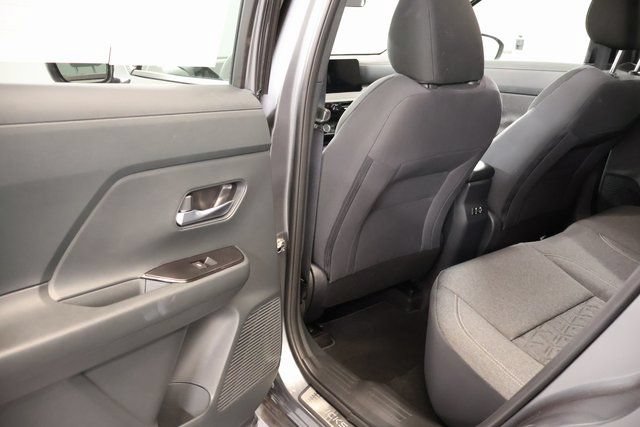 Used 2025 Nissan Kicks SV w/ Illumination Package FWD image 28