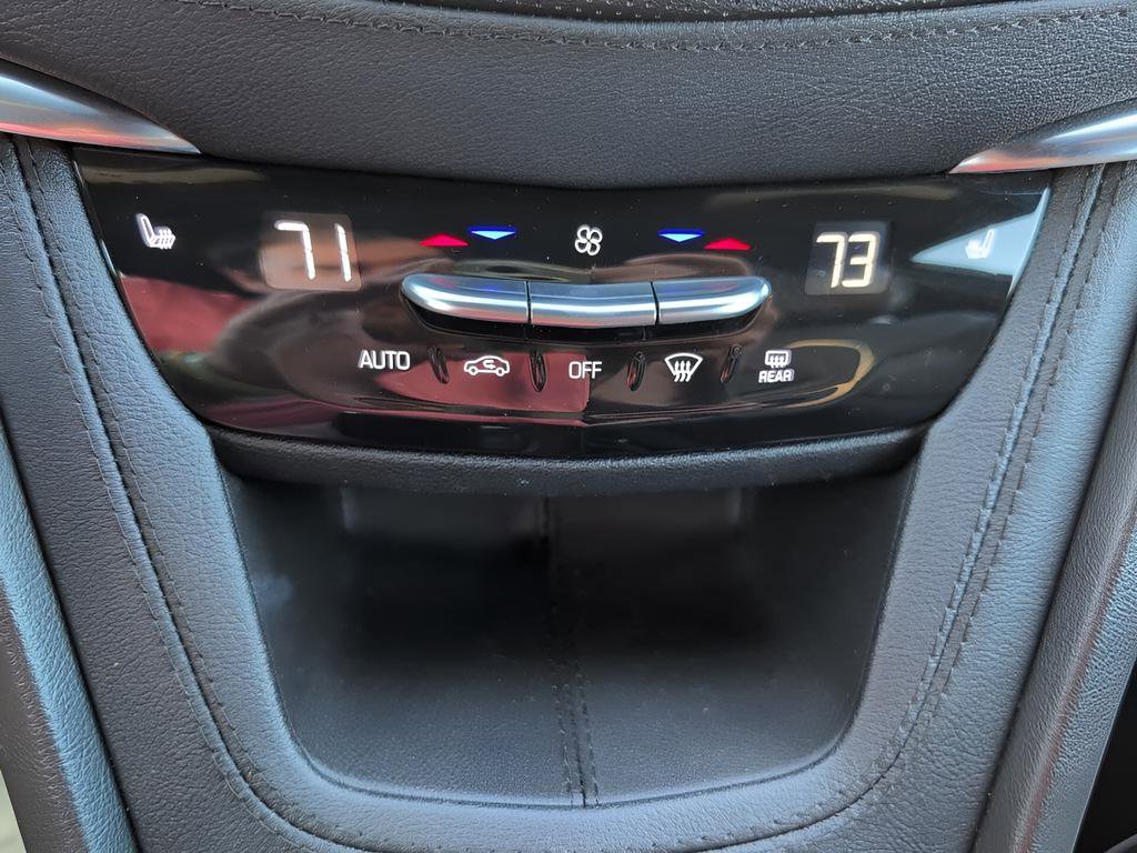 Used 2023 Cadillac XT5 Premium Luxury image 23