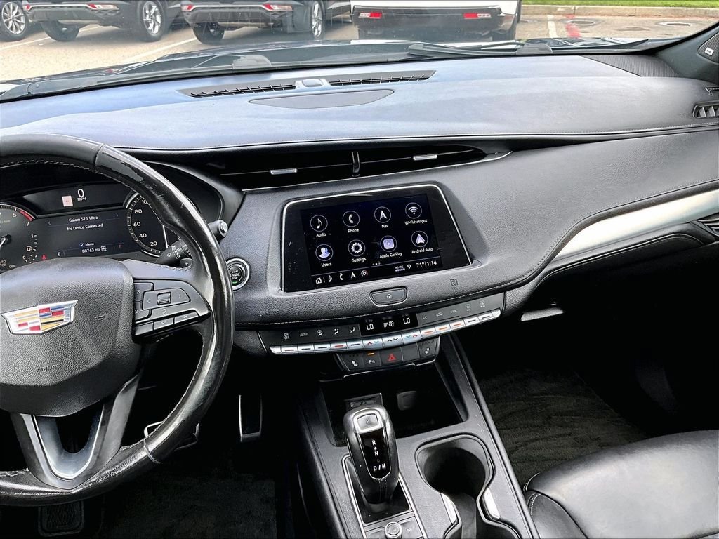 Used 2019 Cadillac XT4 Premium Luxury w/ Cold Weather Package AWD/4WD image 18