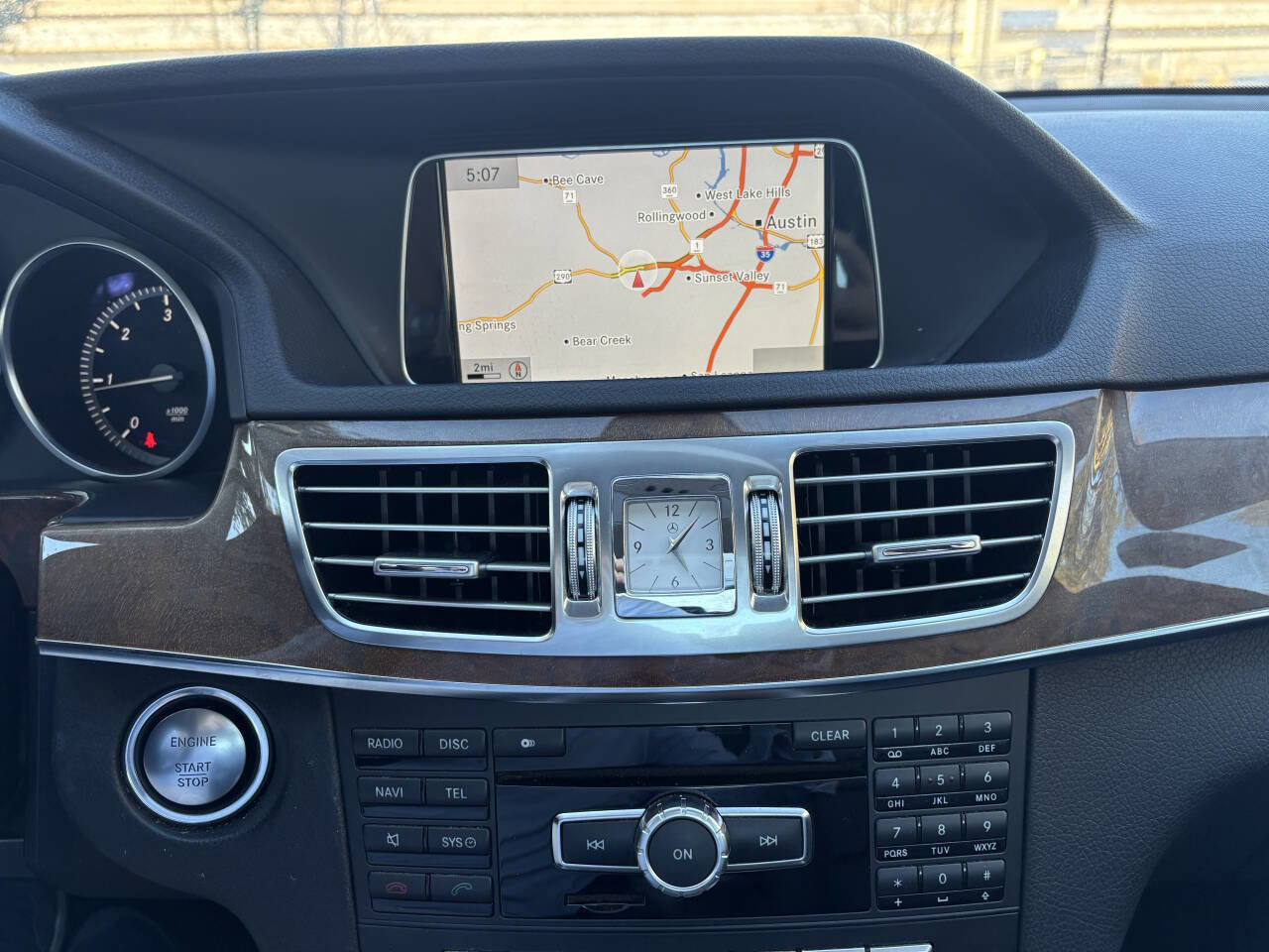 Used 2014 Mercedes-Benz E 250 BlueTEC Sedan image 28