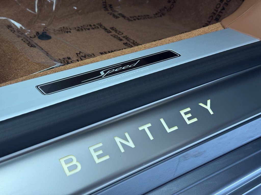 New 2026 Bentley Flying Spur Plug-In Hybrid image 85