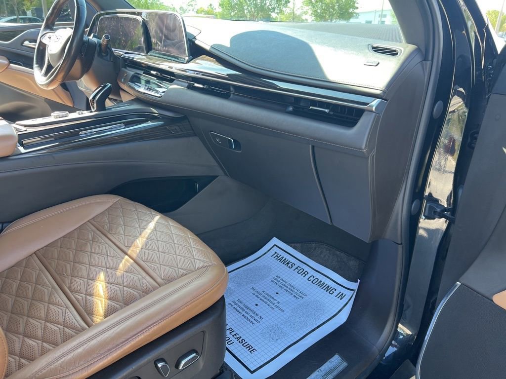 Used 2022 Cadillac Escalade Premium Luxury RWD image 58