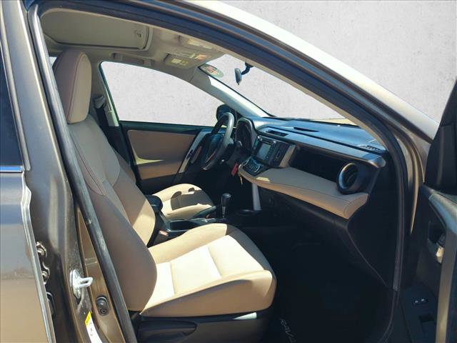 Used 2015 Toyota RAV4 XLE FWD image 20