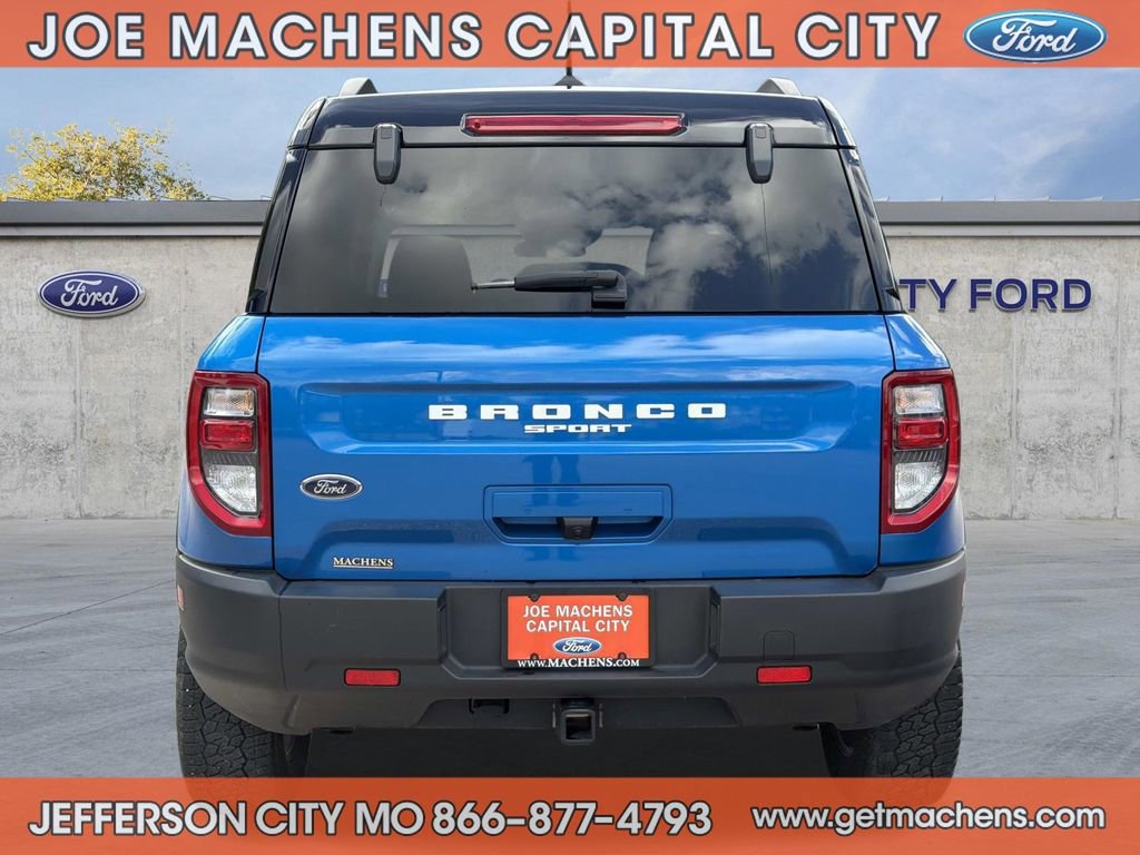 Used 2022 Ford Bronco Sport Badlands image 6