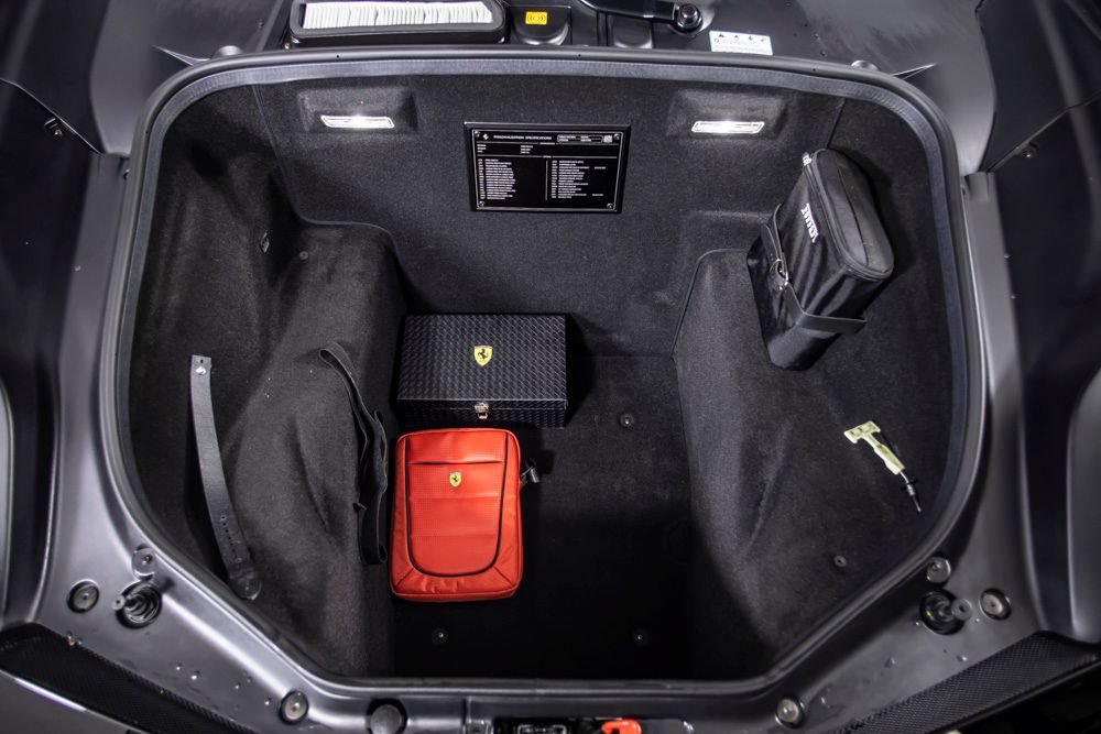 Used 2017 Ferrari 488 GTB RWD image 62