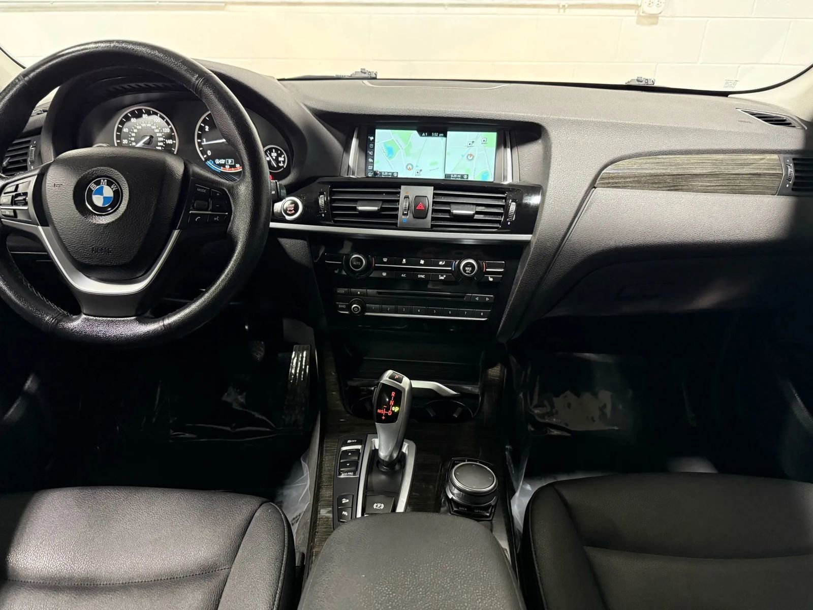 Used 2017 BMW X3 xDrive28i image 16