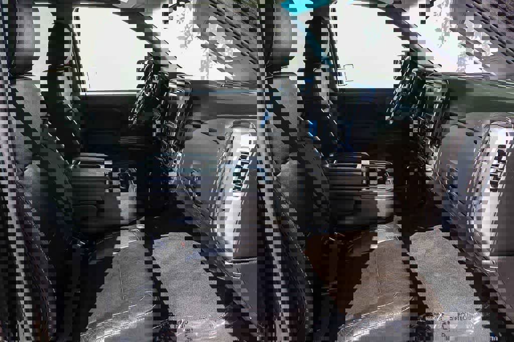 Used 2015 GMC Sierra 1500 SLT w/ SLT Crew Cab Value Package RWD image 16