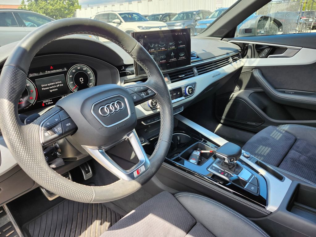 Used 2023 Audi A4 2.0T Premium Plus w/ Premium Plus Package AWD/4WD image 6