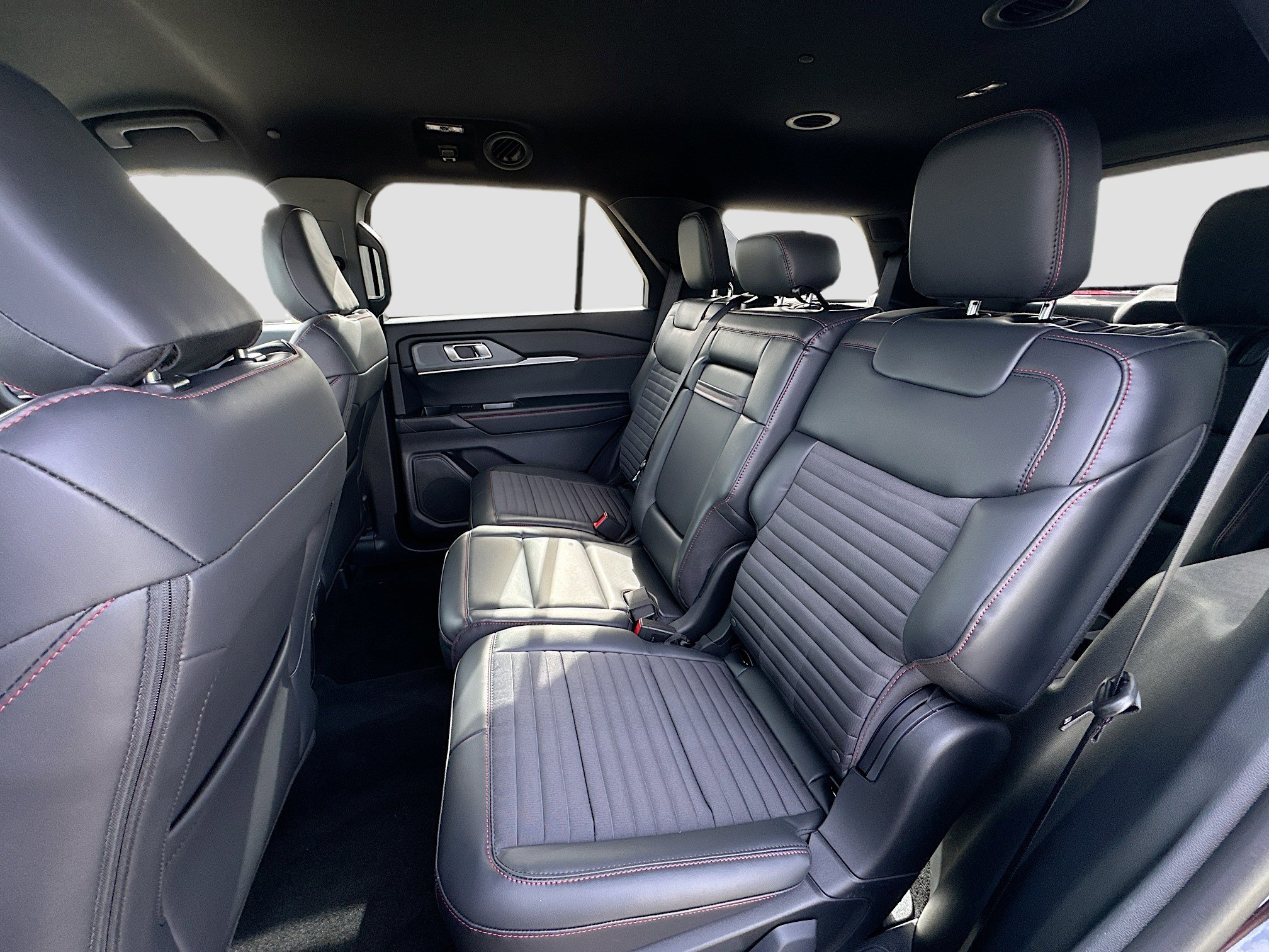 New 2026 Ford Explorer ST-Line image 17