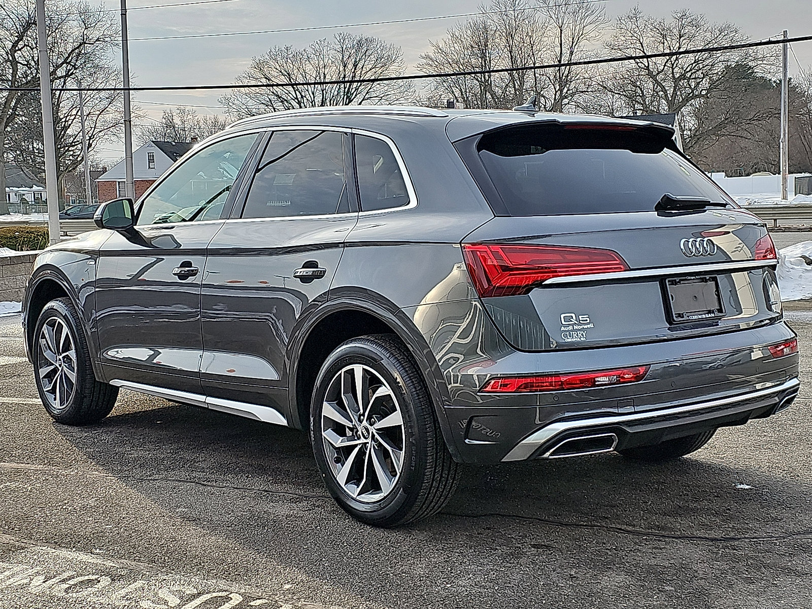 Used 2022 Audi Q5 2.0T Premium Plus w/ Premium Plus Package image 4