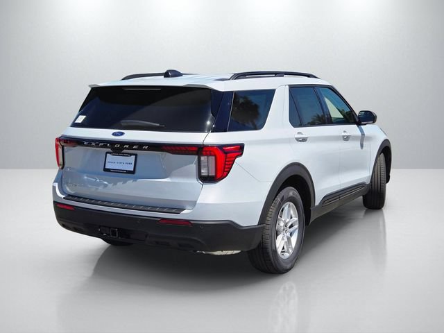 New 2026 Ford Explorer Active RWD image 4