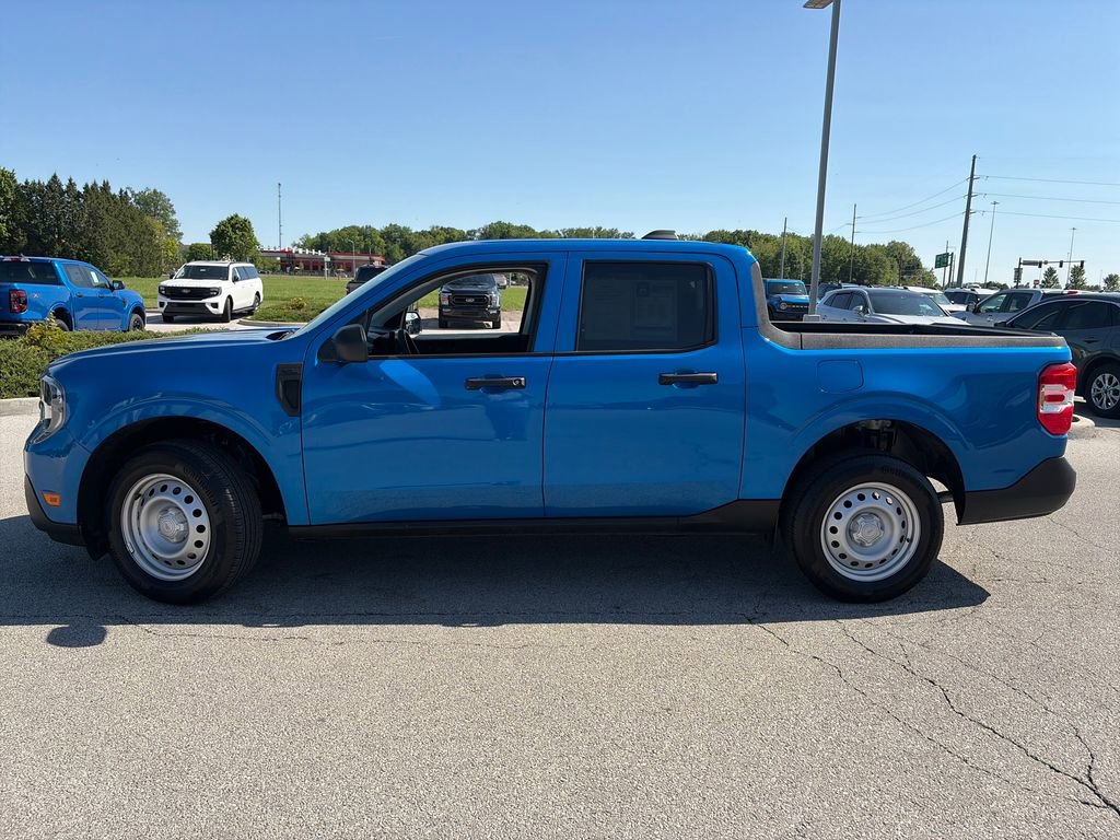 Used 2025 Ford Maverick XL w/ Equipment Group 101A AWD/4WD image 4