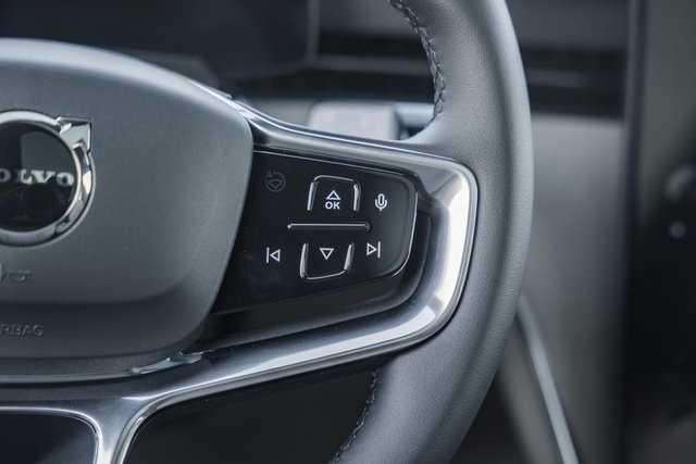 New 2025 Volvo EX90 Ultra w/ Protection Package Premier image 23