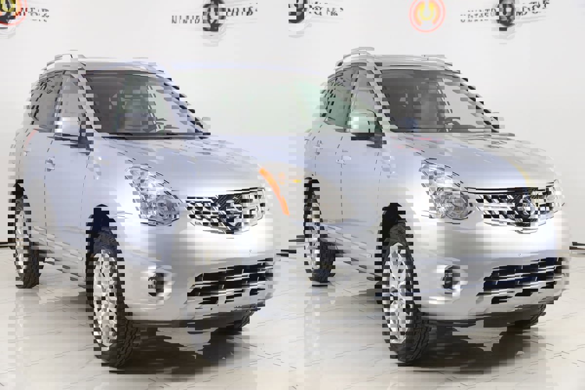 Used 2013 Nissan Rogue SL image 19