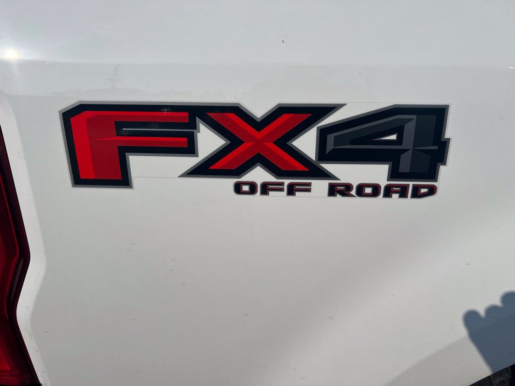 Used 2022 Ford F250 Lariat w/ Lariat Ultimate Package AWD/4WD image 7