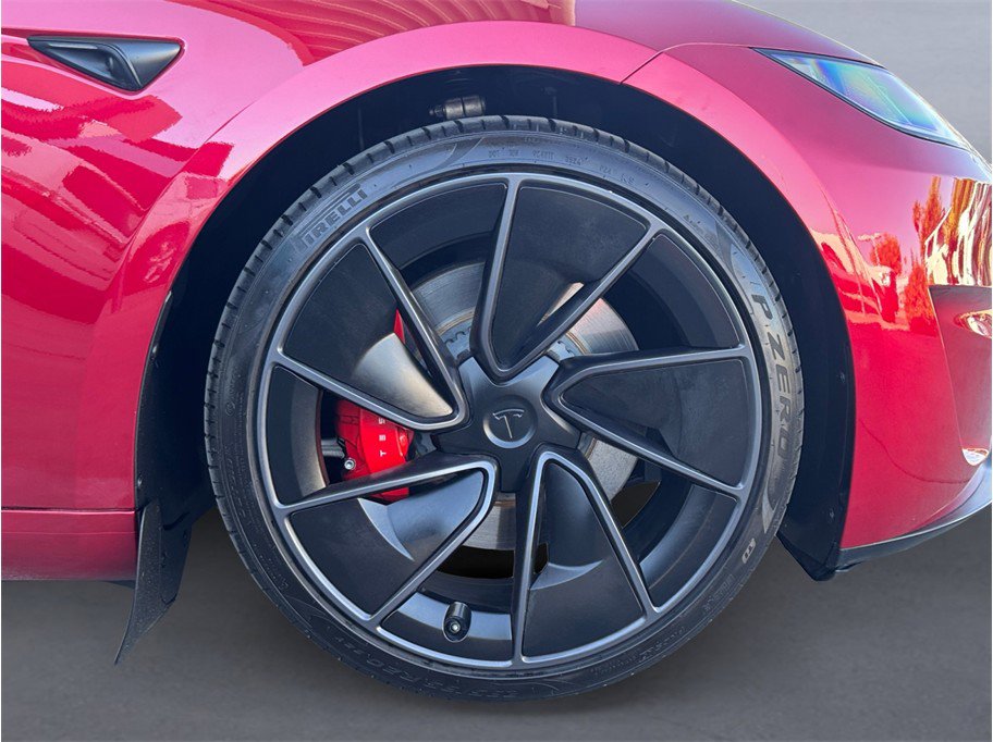 Used 2024 Tesla Model 3 Performance image 8