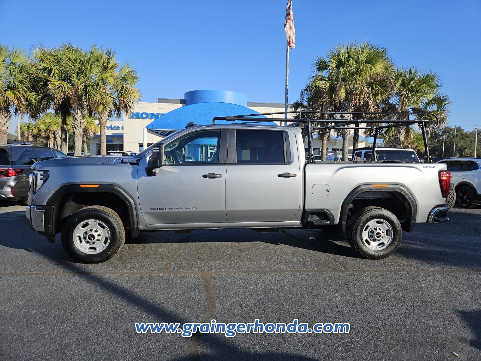 Used 2024 GMC Sierra 2500 Pro w/ 1SA Pro Safety Plus Package video 2