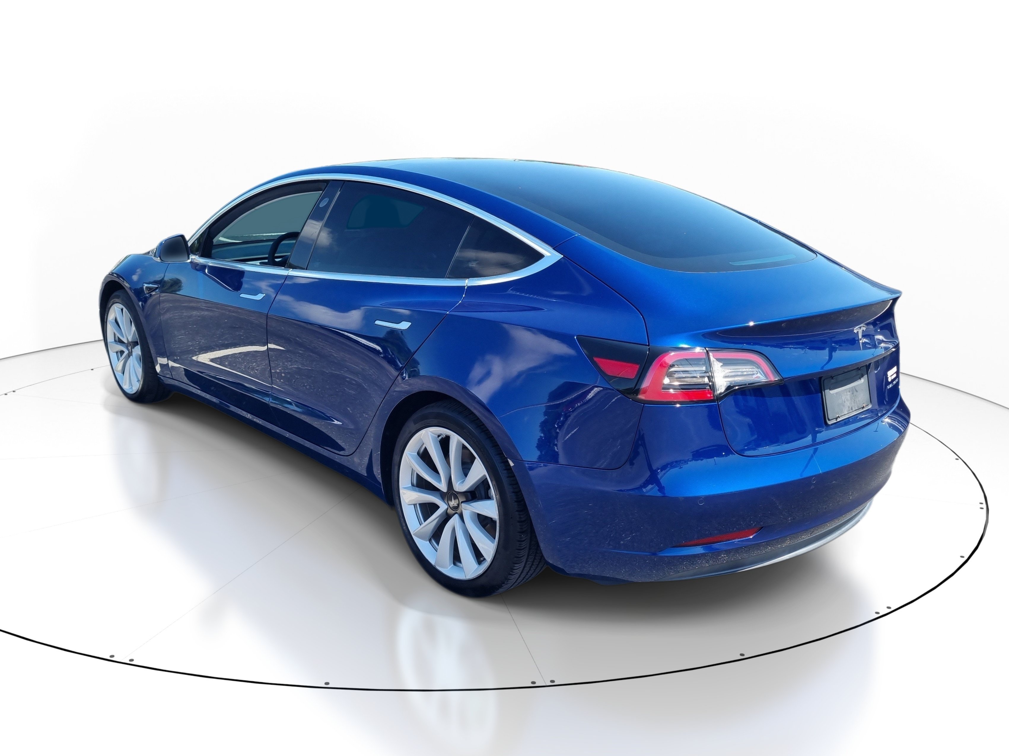 Used 2019 Tesla Model 3 Long Range AWD/4WD image 4