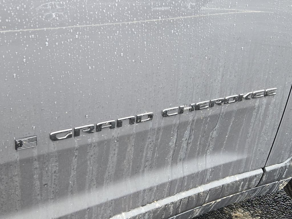 New 2026 Jeep Grand Cherokee Limited w/ Limited Altitude Package image 5