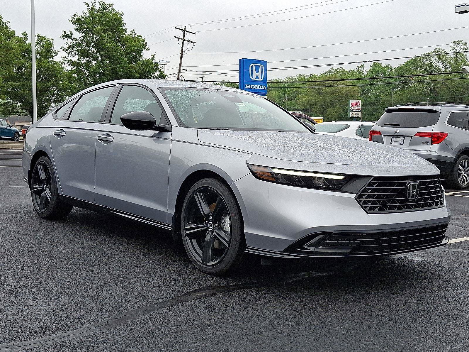 New 2025 Honda Accord Sport image 2