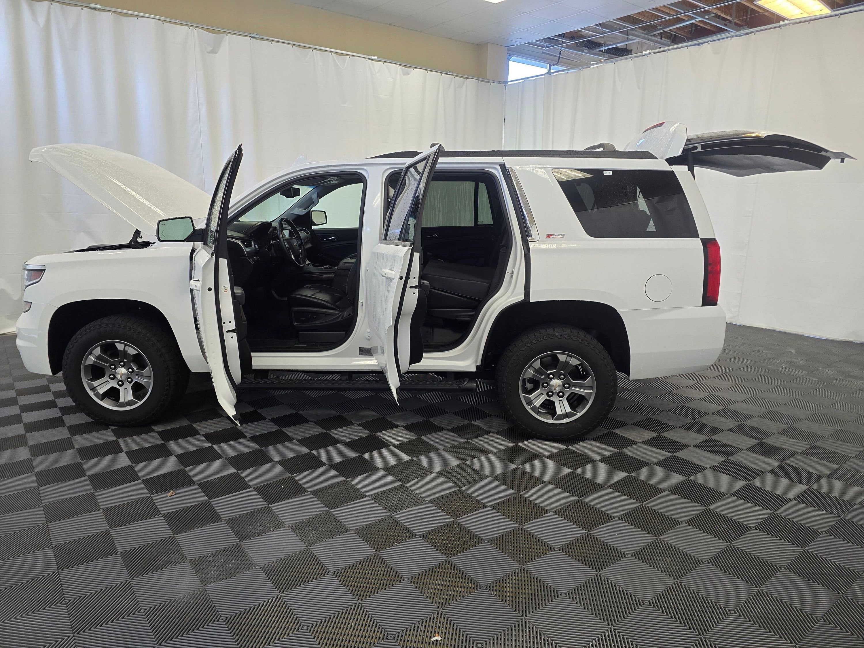 Used 2019 Chevrolet Tahoe LT image 12