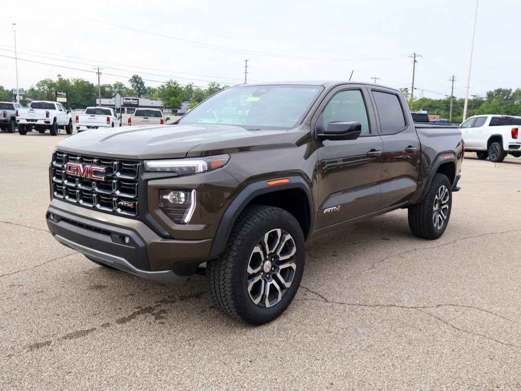 Used 2023 GMC Canyon AT4 w/ Canyon Safety Plus Package AWD/4WD image 25