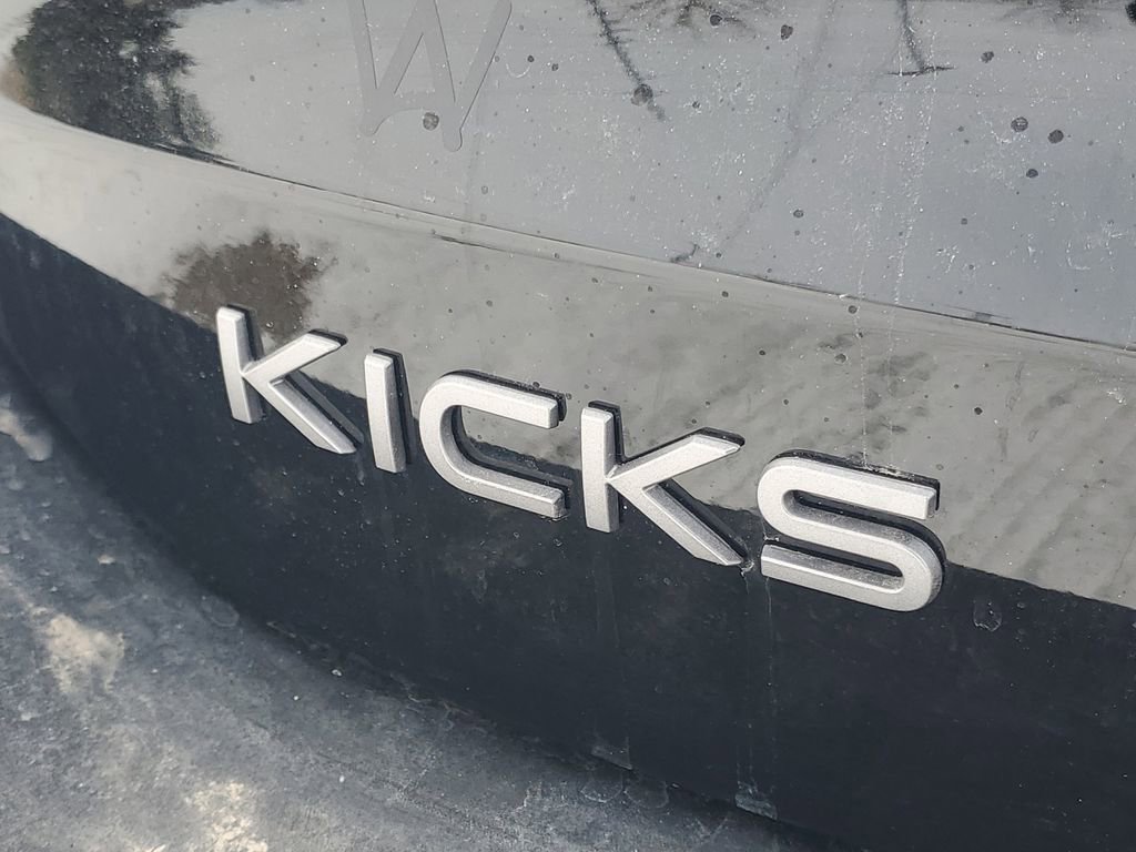 New 2026 Nissan Kicks SV w/ Cold Weather Package FWD image 6
