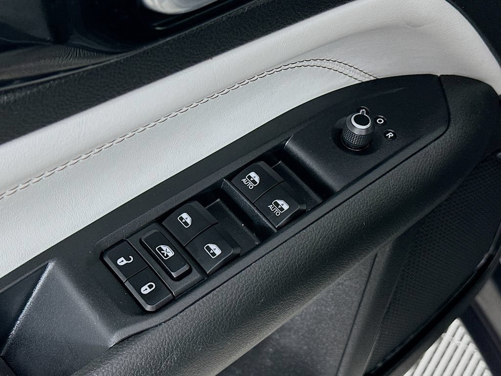 Certified 2024 Jeep Compass Limited AWD/4WD image 26