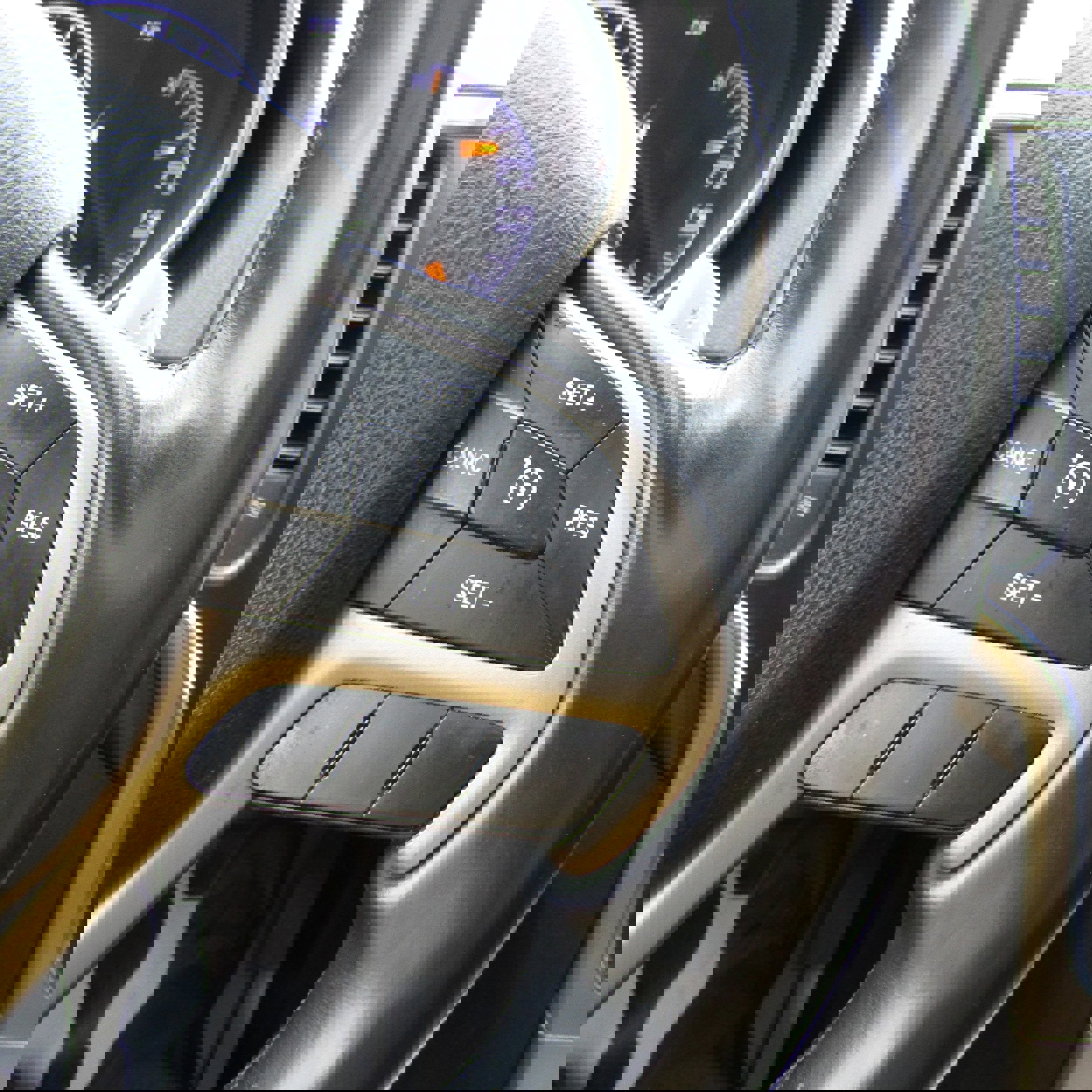 Used 2014 Jeep Grand Cherokee Laredo w/ Security & Convenience Group image 20