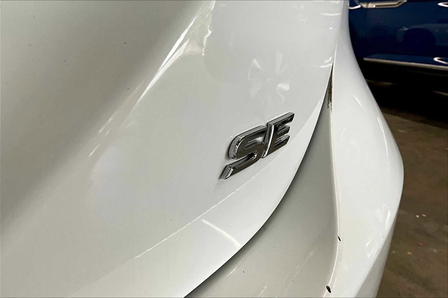 Used 2024 Toyota Camry SE w/ Cold Weather Package image 11