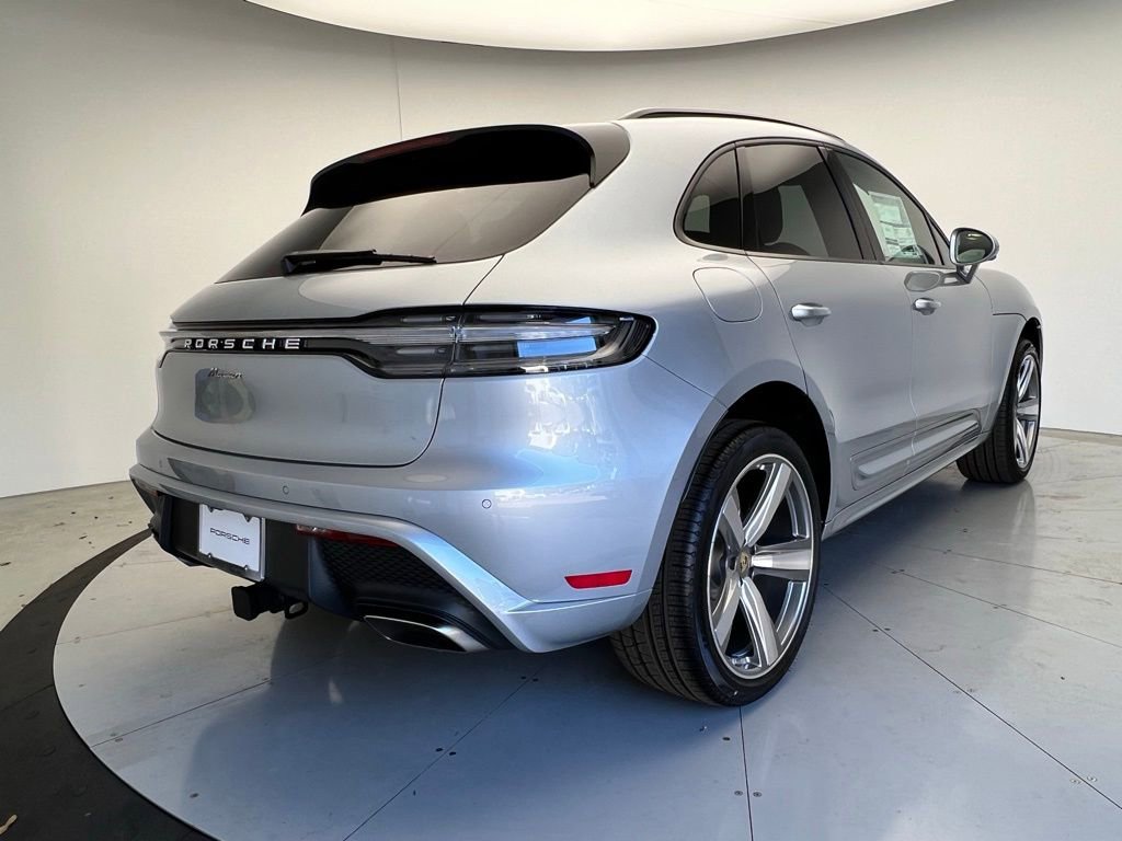 New 2026 Porsche Macan image 22
