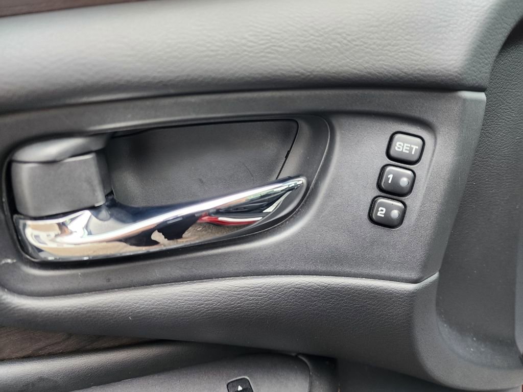 Used 2023 Nissan Murano Platinum AWD/4WD image 23
