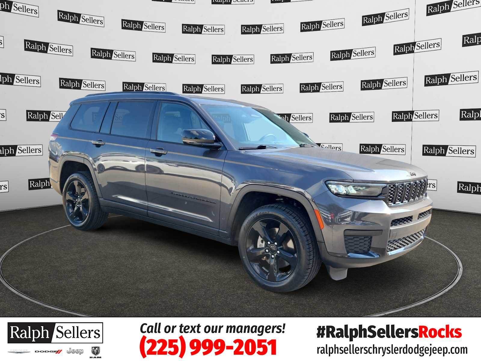 Used 2023 Jeep Grand Cherokee L Laredo