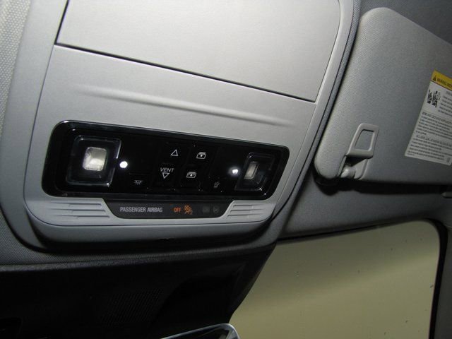 Used 2020 Lincoln Corsair Reserve image 8