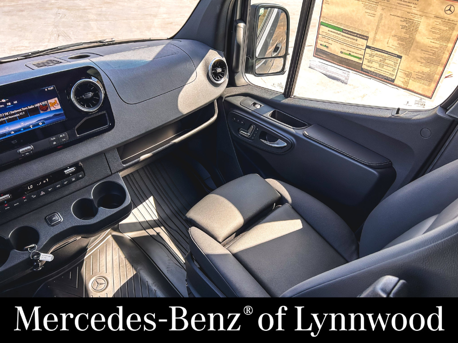 New 2026 Mercedes-Benz Sprinter 2500 image 18