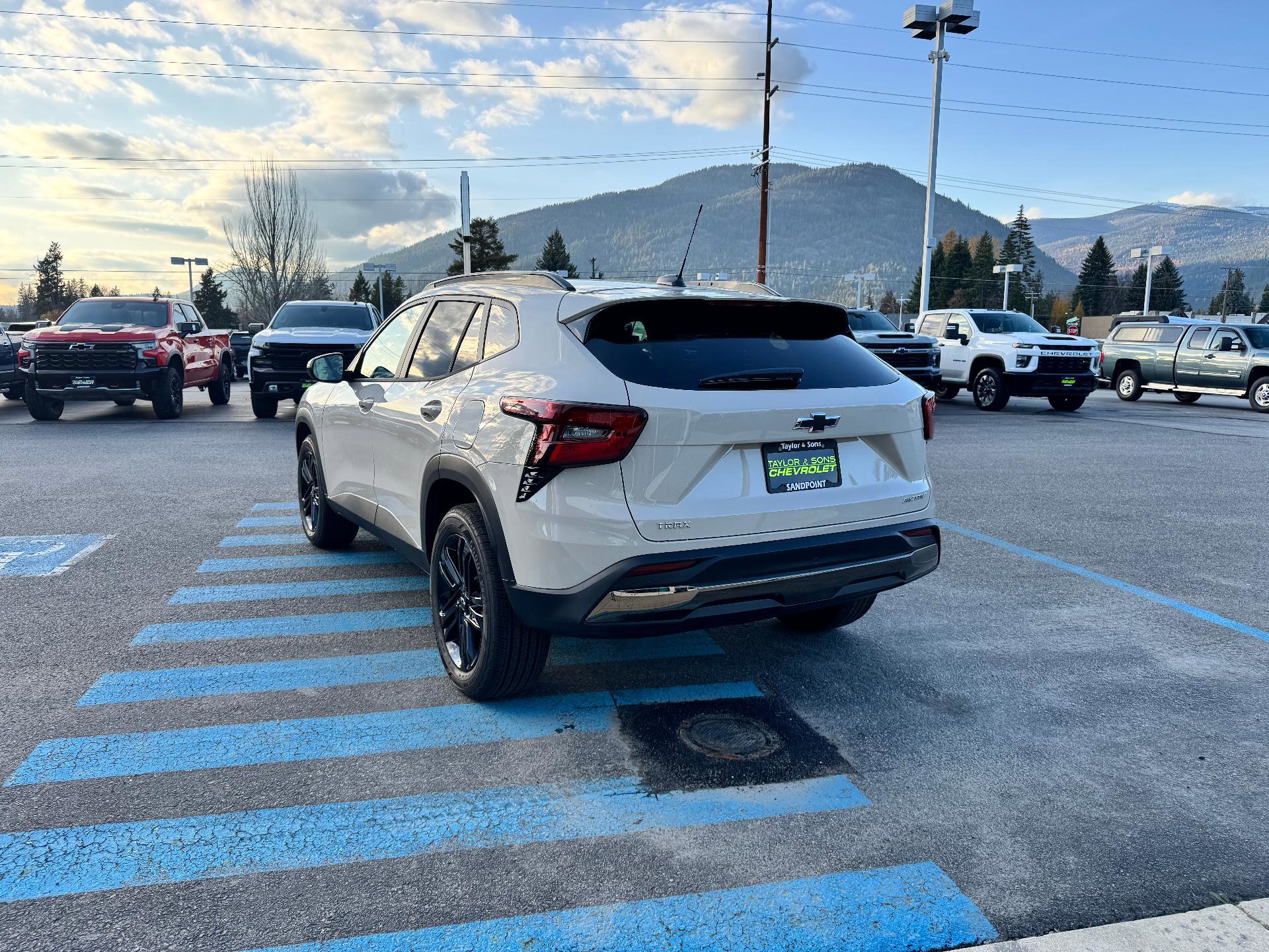 New 2026 Chevrolet Trax ACTIV w/ Driver Confidence Package image 5
