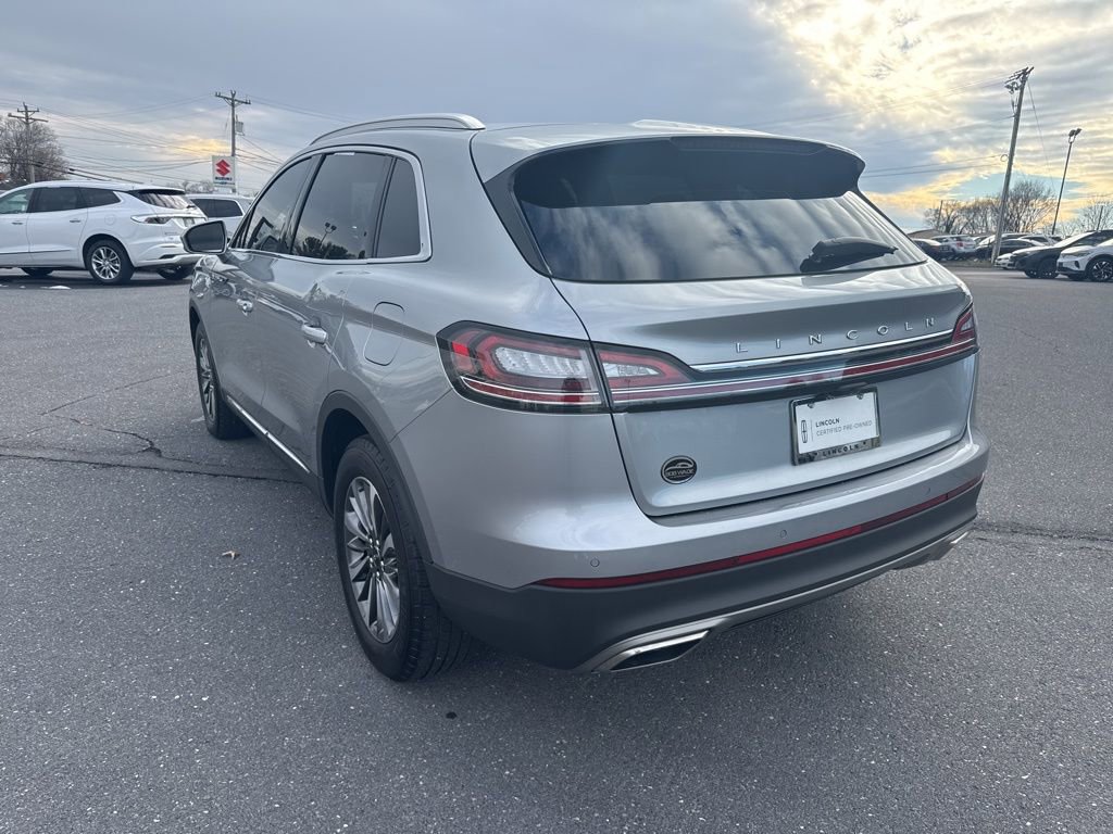 Certified 2023 Lincoln Nautilus AWD image 3