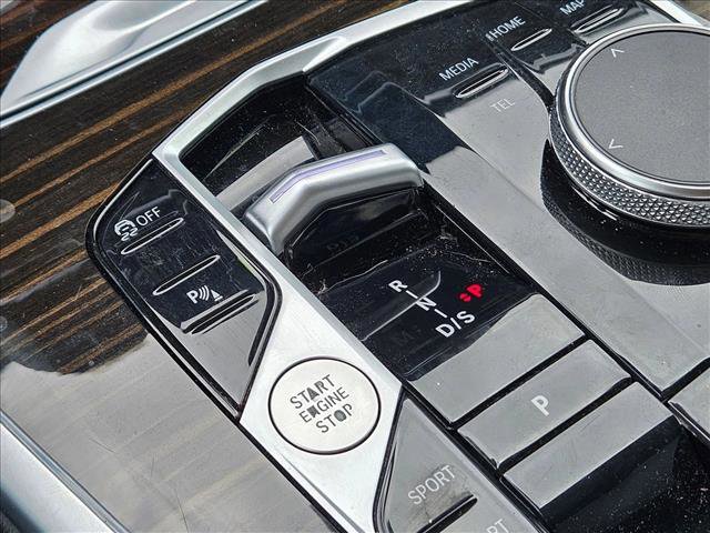 Used 2023 BMW X7 xDrive40i AWD/4WD image 11