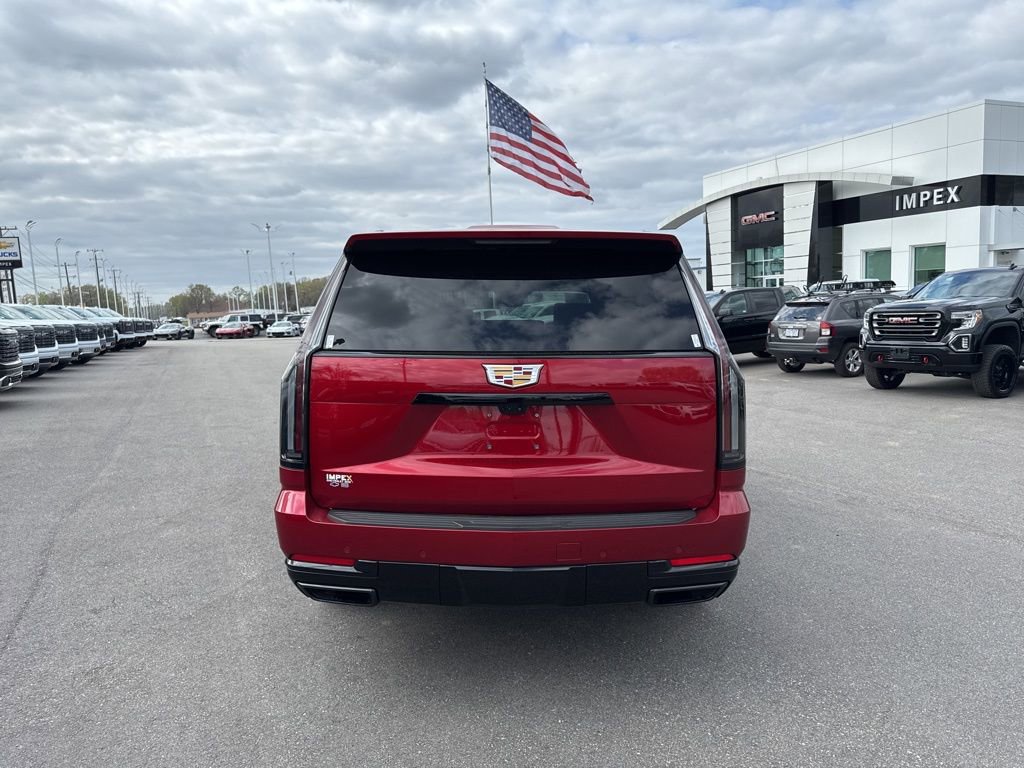 Used 2025 Cadillac Escalade ESV Sport Platinum w/ LPO, Floor Liner Package image 4