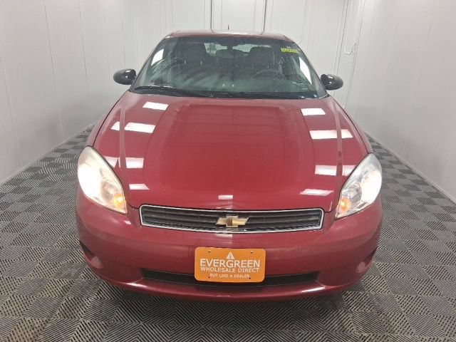 Used 2006 Chevrolet Monte Carlo LS FWD image 2