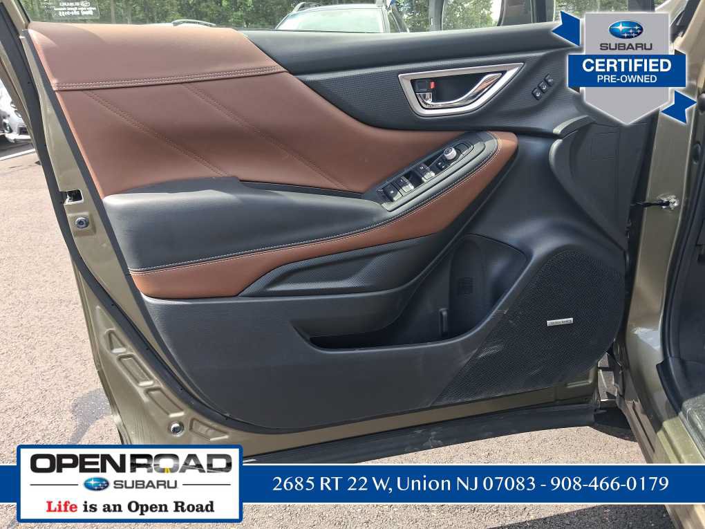 Used 2023 Subaru Forester Touring AWD/4WD image 30