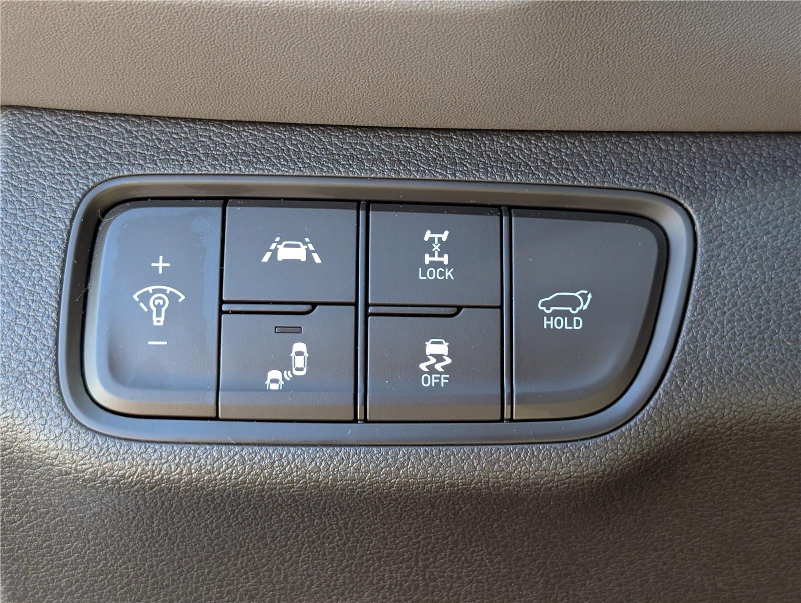 Used 2020 Hyundai Santa Fe SEL AWD/4WD image 21