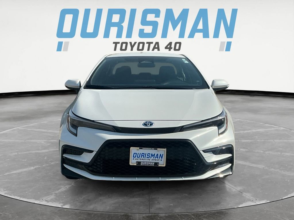 Certified 2025 Toyota Corolla SE image 2