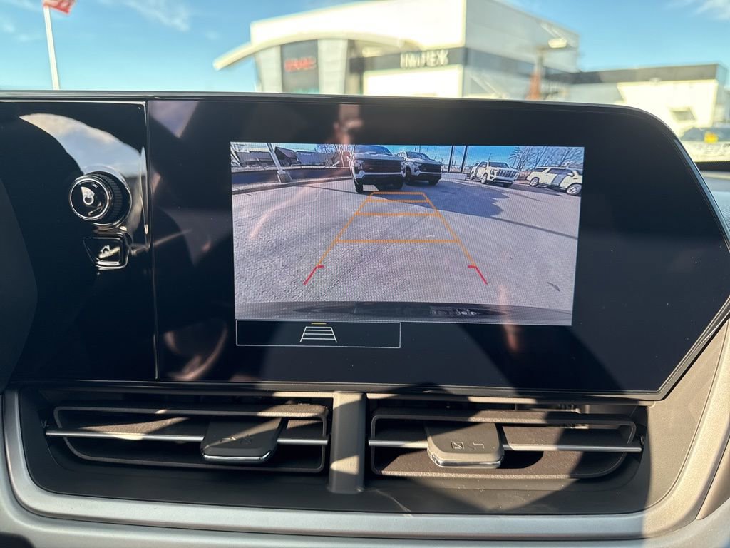 New 2026 Chevrolet Trax RS FWD image 18