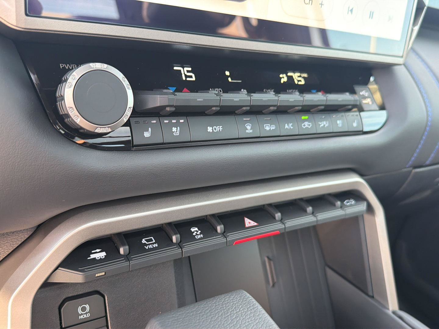 New 2026 Toyota Tundra Platinum AWD/4WD image 27