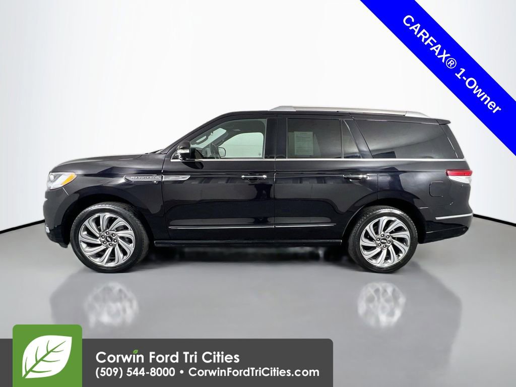 Used 2024 Lincoln Navigator Reserve image 6