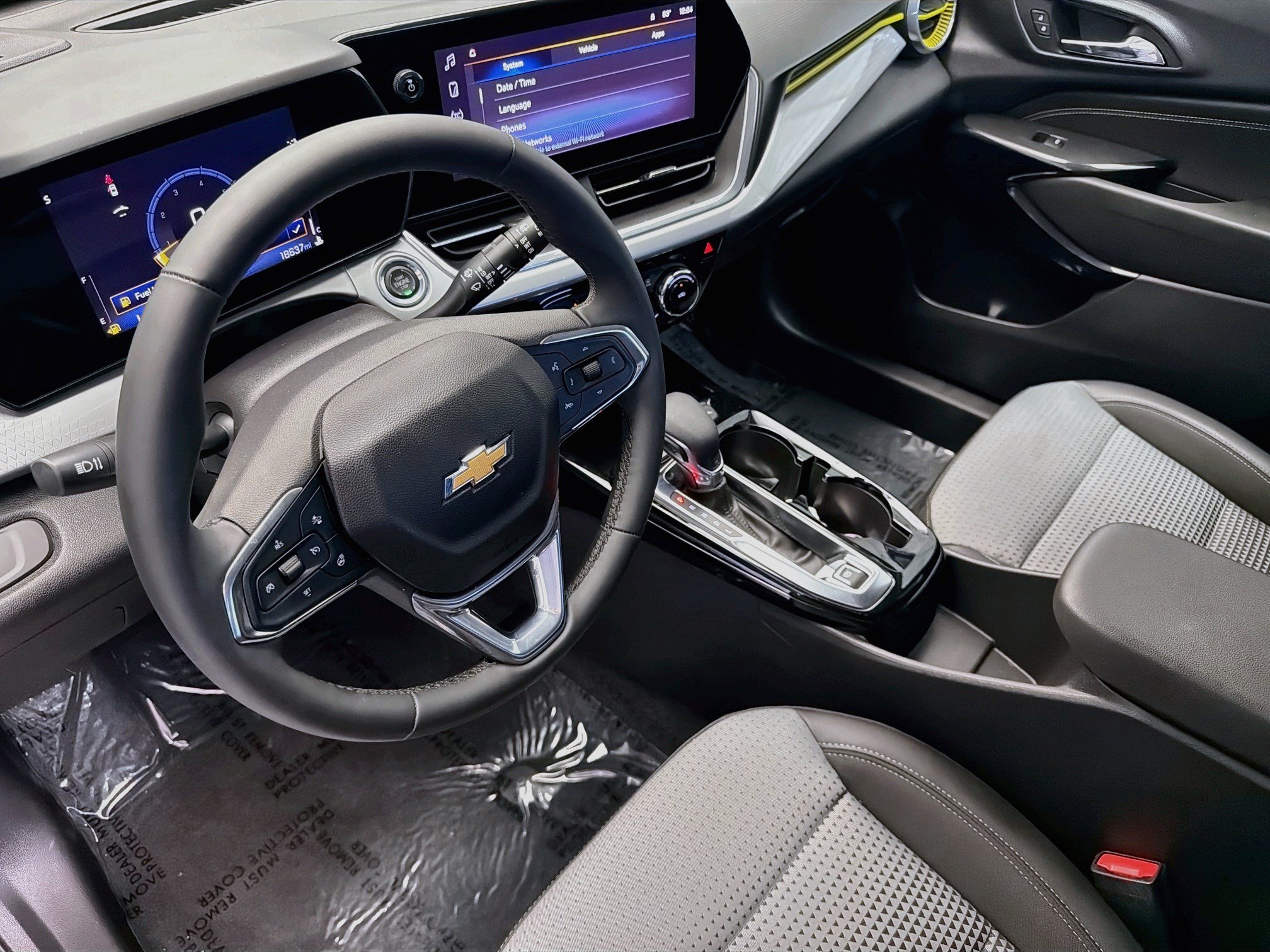 Used 2024 Chevrolet Trax LT w/ Driver Confidence Package FWD image 7